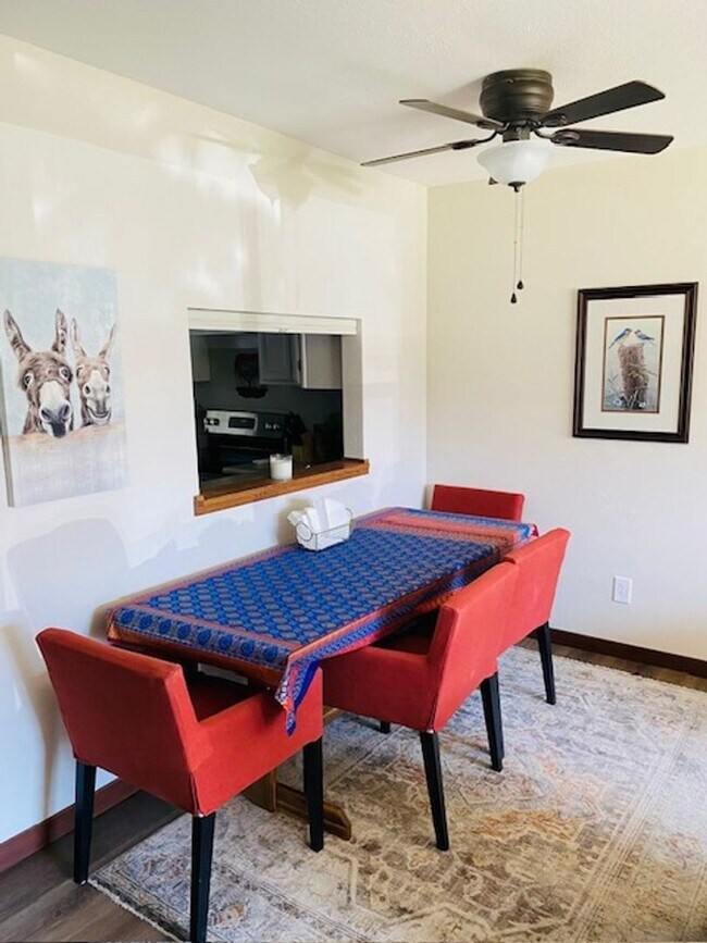284 Talisman Dr Unit 5
