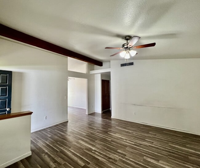 Photo - 3500 Pueblo Ct