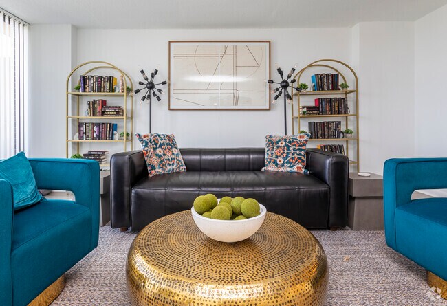 The Auburn 1BR, 1BA - 712 SF