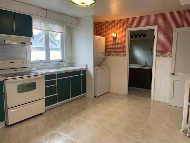 507 E Adams St Unit 507