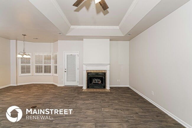 Photo - 140 Camellia Ln