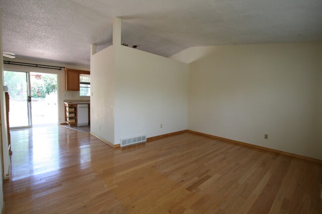 Photo - Exceptional 3 bedroom tri-level home close to UCCS!