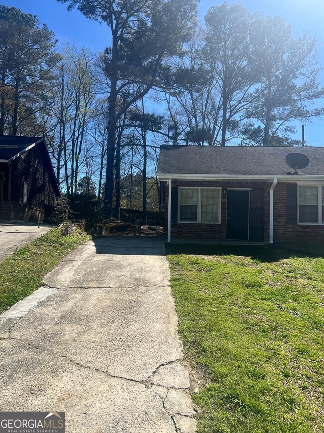 Photo - 1152 Pinedale Cir NW