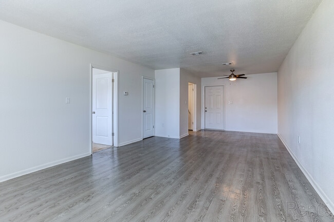 Elevate at 604 West