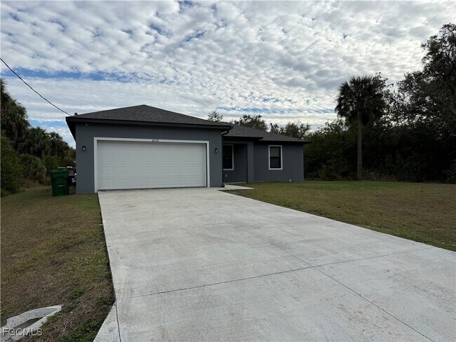 6018 Acorn Cir