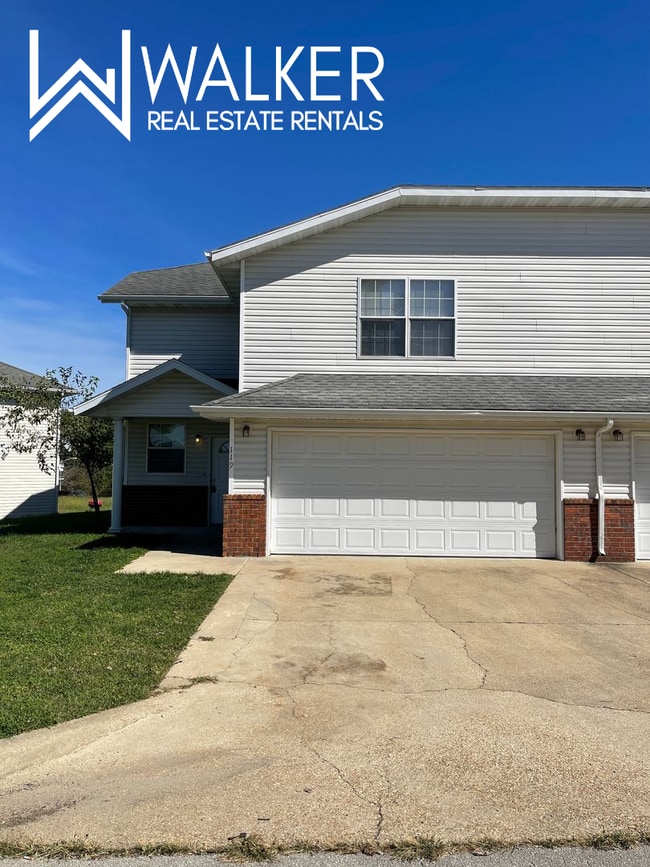 Building Photo - Available February 7th