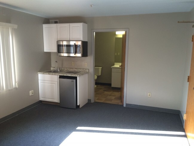 Photo - 183 Jewett Pky