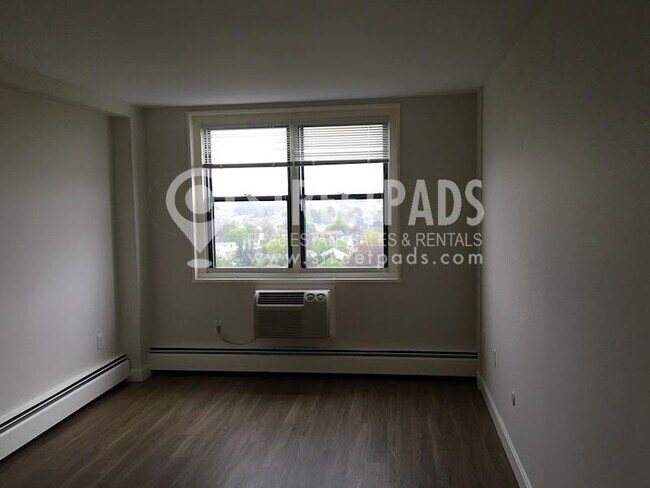 Photo - 2 bedroom in Cambridge MA 02138