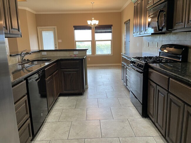 Photo - 2202 Retta Dr
