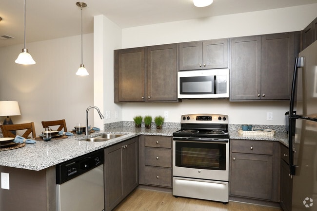 2BR, 2BA - 1222sf- Kitchen