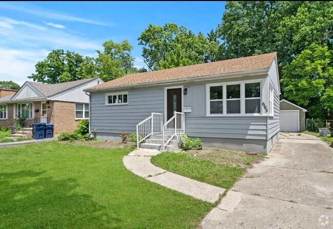 Building Photo - 603 N Lewis Ave Rental