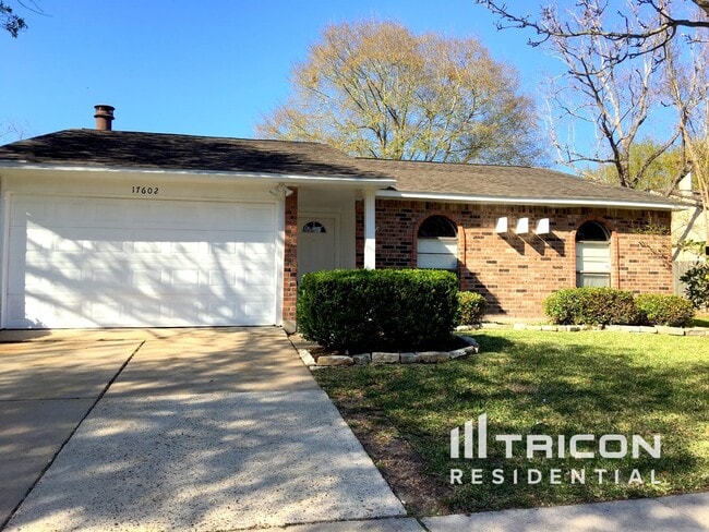 Photo - 17602 Poppy Trails Ln House