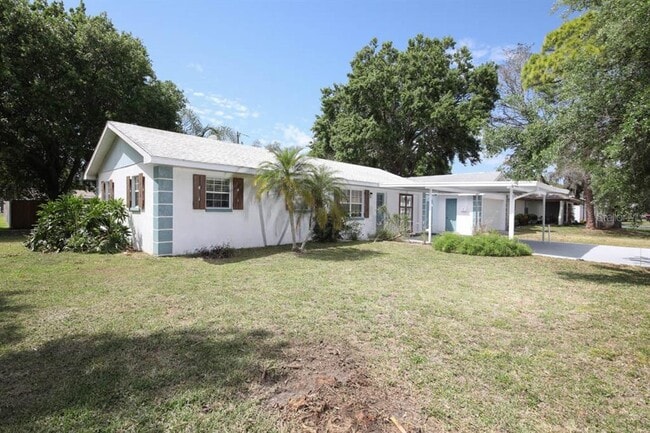 Photo - 1000 Gantt Ave