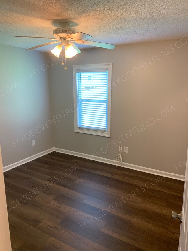 Bedroom - 123 Evergreen Trl