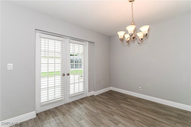 Photo - 1431 SE 12th St