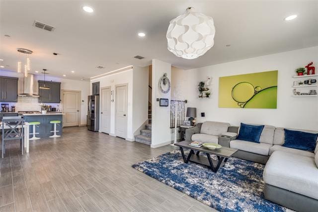 Photo - 515 Wellborn Dr