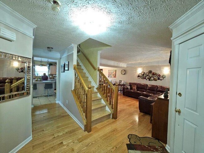 Photo - 4540 Redwood Vine Dr