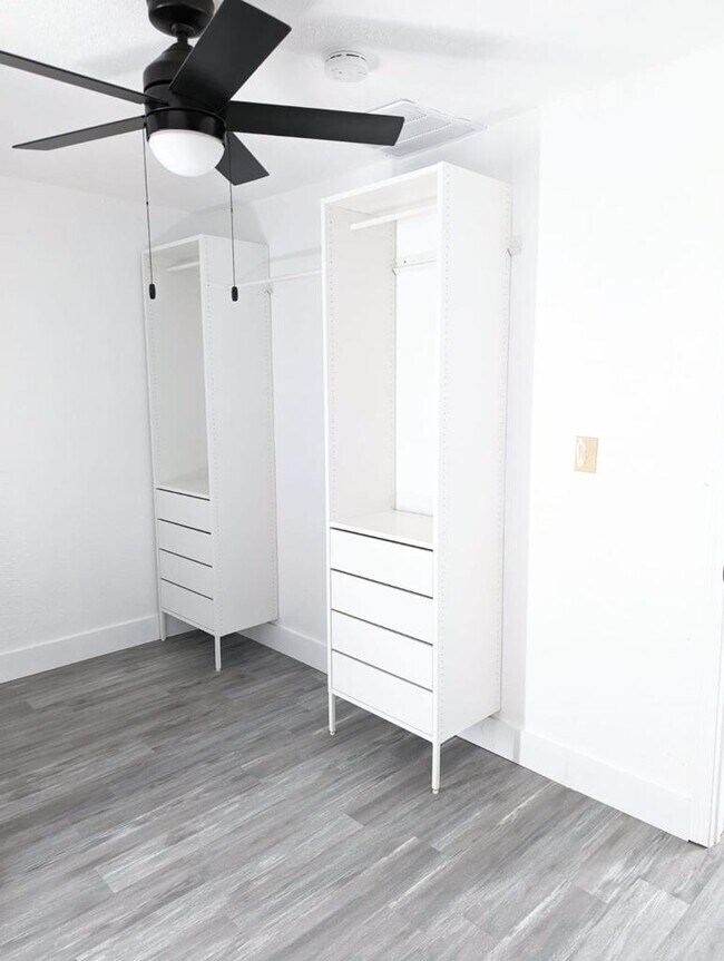 Photo - 127 E Fleming Ave