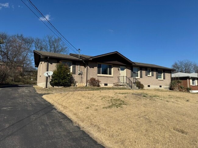 Photo - 3830 Bonnacreek Dr