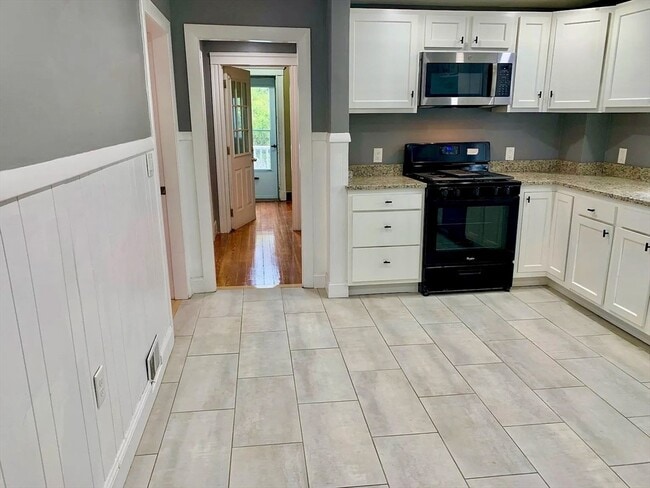 Photo - 54 Madison Ave Unidad 2