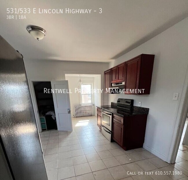 Photo - 531/533 E Lincoln Highway-3 Unidad 3