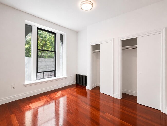 Photo - 609 W 137th St Unit 3
