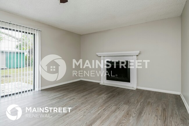 Photo - 3215 Needles Dr