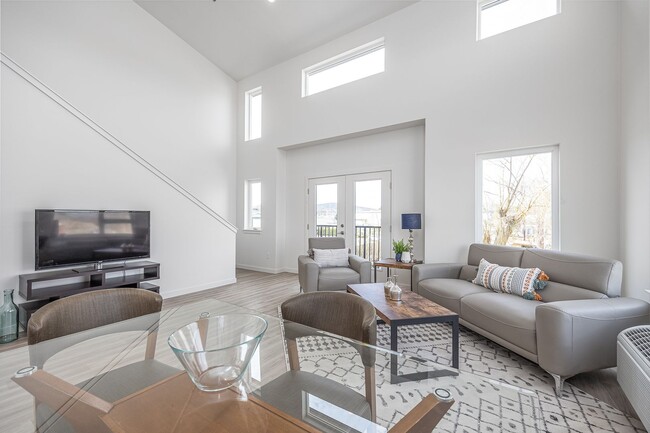 Photo - Vertisee Heights