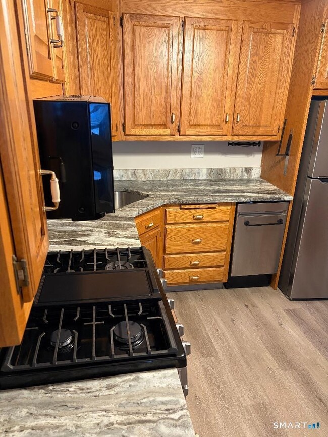 Photo - 65 Ingraham St Unit 2