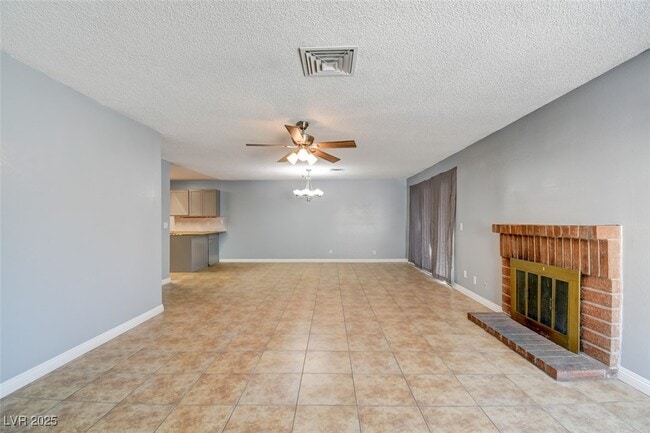 Photo - 4197 Laurel Park Ave