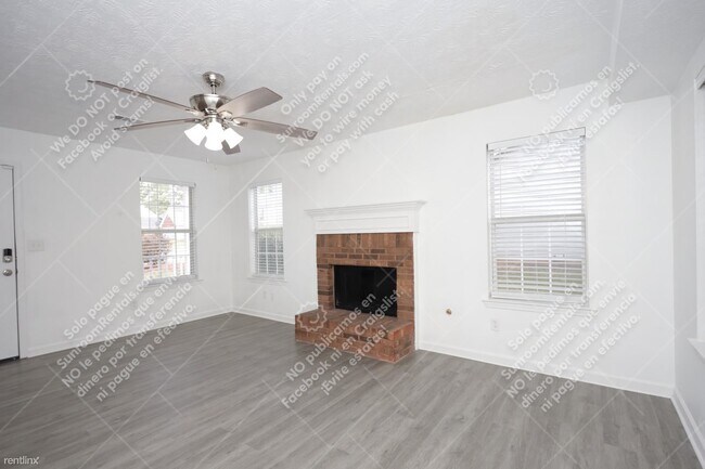 Photo - 3 br, 2.5 bath House - 118 Pecan Dr