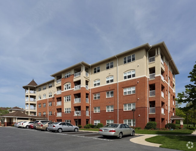 Woodcrest Villa Apartments For Rent in Lancaster, PA