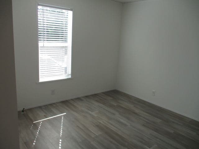 Photo - 7255 126th St W