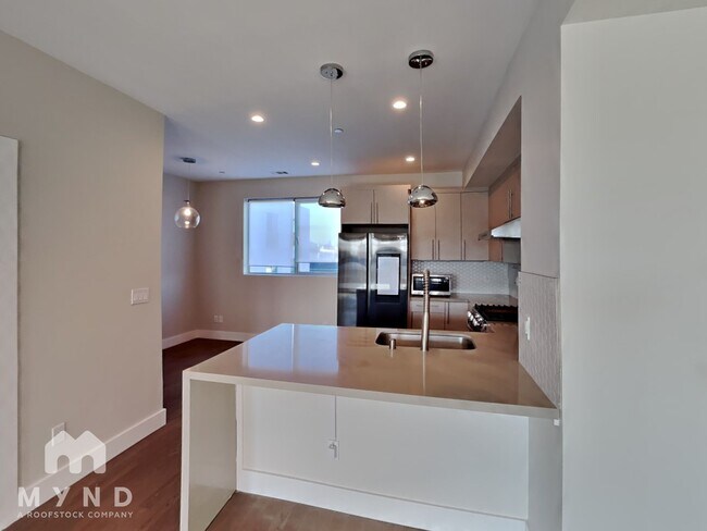 Photo - 3103 35th Ave