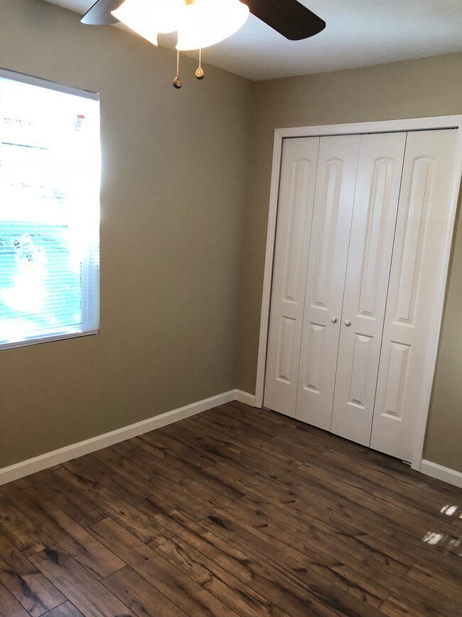 Photo - 2188 E Parkwood Ave