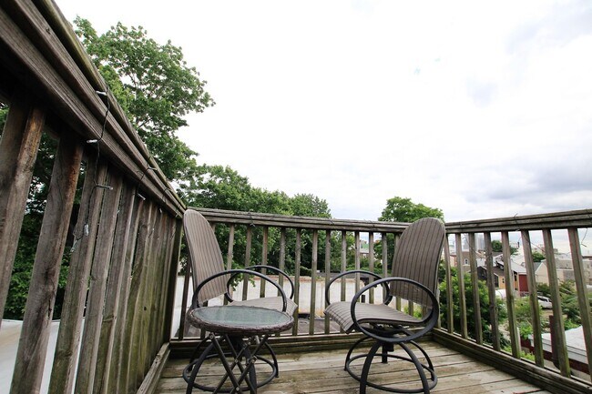 Photo - Beautiful 1 bedroom in great location in fishtown Unit 300