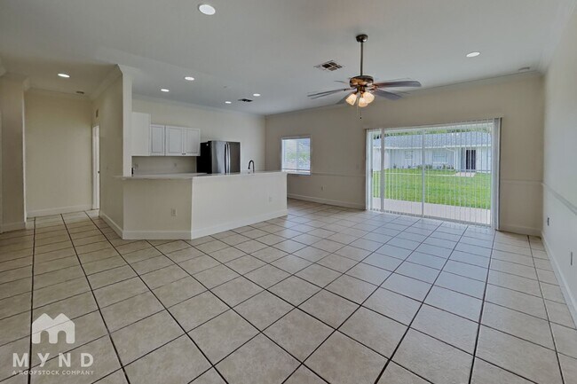 Photo - 101 Talavera Ln