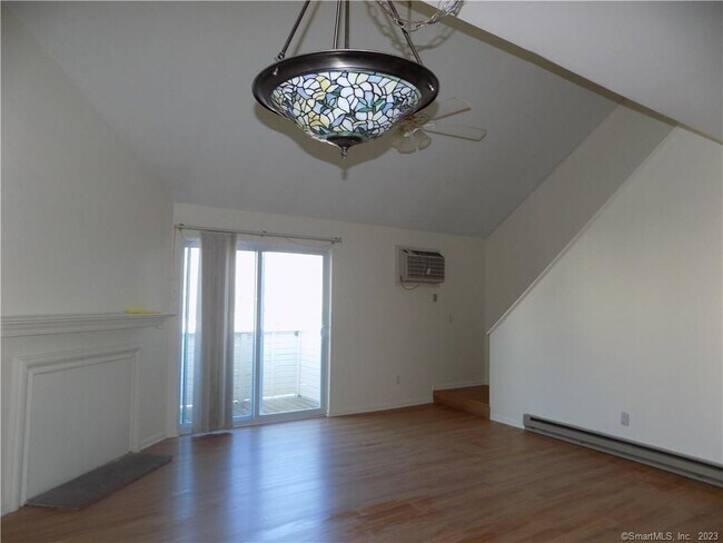 Photo - 112 Willow Springs Unit 112