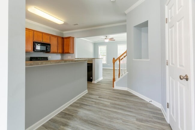 Photo - Peaceful 3-Bed, 2-Bath End Unit Townhome in Powell Place