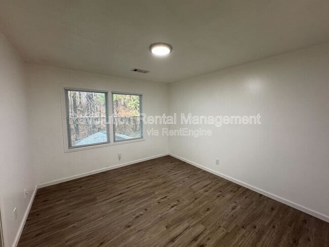 Photo - 1307 Sweet Pine Dr