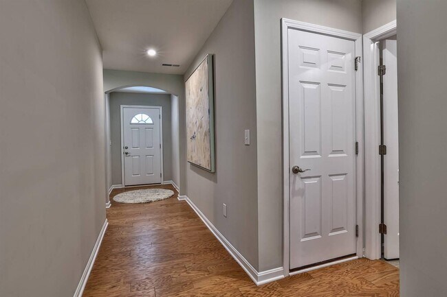 Photo - 2321 Slaney Ln Casa