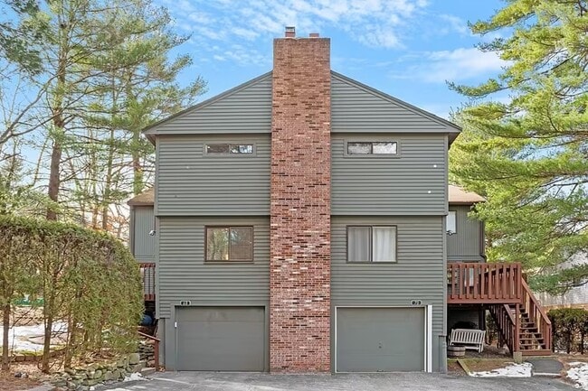 Building Photo - 68 E Bluff Rd Unit 68