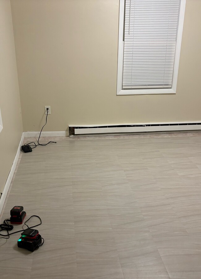 Photo - 114-112 Cooke Property Unit 6