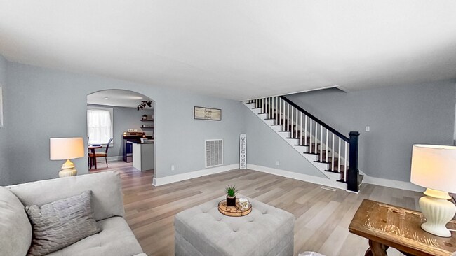 Photo - 804-806 Moore St Unit 804