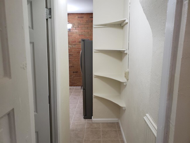 Photo - 1620 Grove St