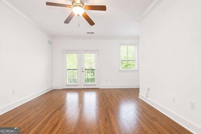 Photo - 5490 Glenridge Park NE