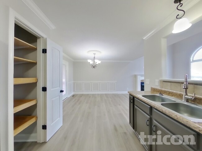 Photo - 646 Fox Hound Dr