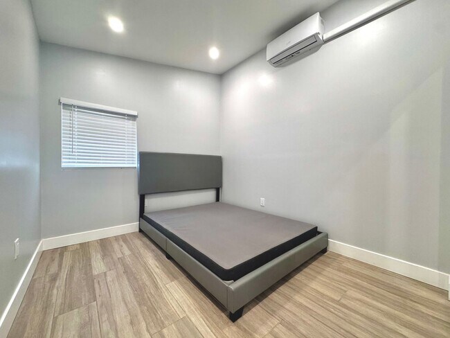 Photo - 1 Bedroom 1 Bathroom Efficiency