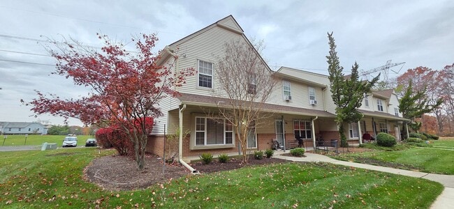 Photo - Gorgeous 3-Bedroom End-Unit Townhouse in North Brunswick – Prime Location!