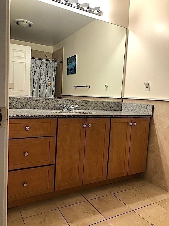 Photo - 234 Cypress St Unit 207